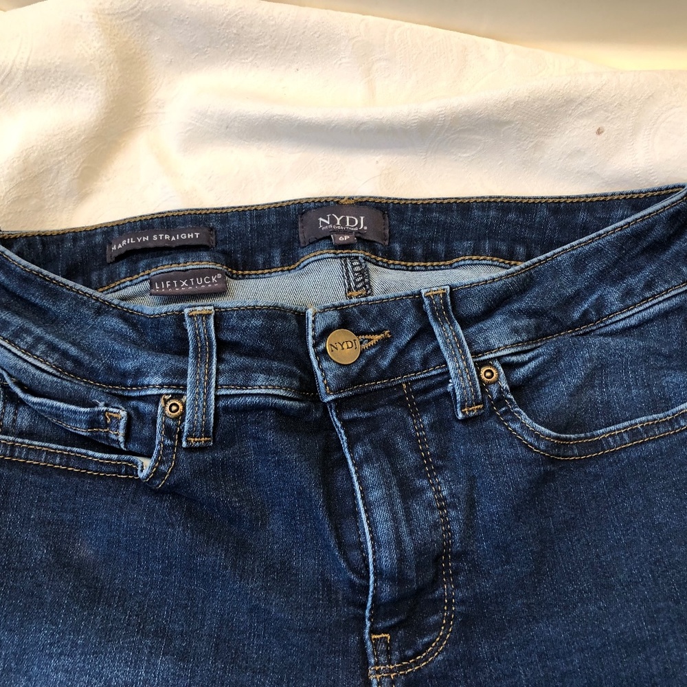 NYDJ Fit Is Everything Jeans Size 6p Marilyn Straight